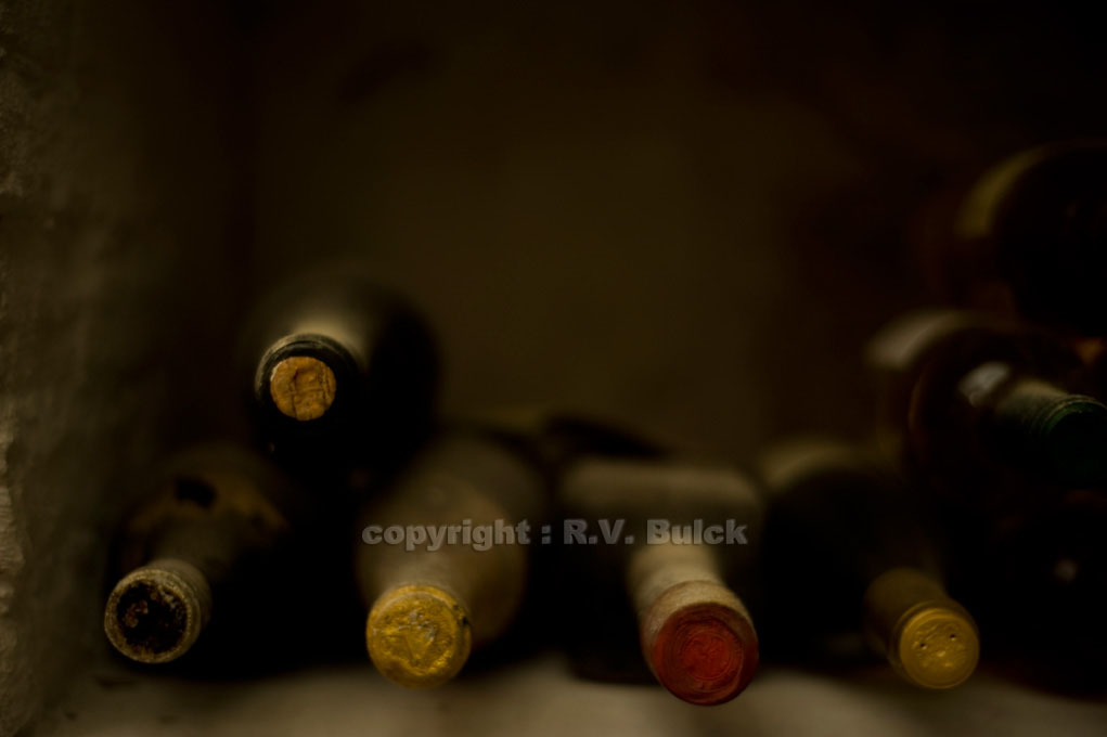 Wine cellar.   ©  R.V. Bulck